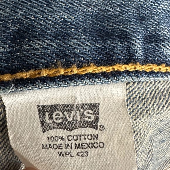 Levi's‎ Strauss Co. Men's 501 Medium Wash Button Fly Denim Jeans Size 36W 34L - Picture 5 of 7